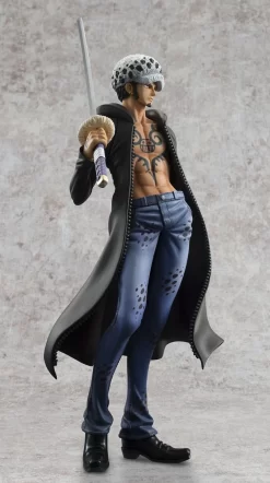 MegaHouse Portrait Of Pirates Sailing Again One Piece Trafalgar Law Ver. 2 (Re-run) -Bandai Store 01779418b5c14a5f8f299dbea81a7d57.jpg