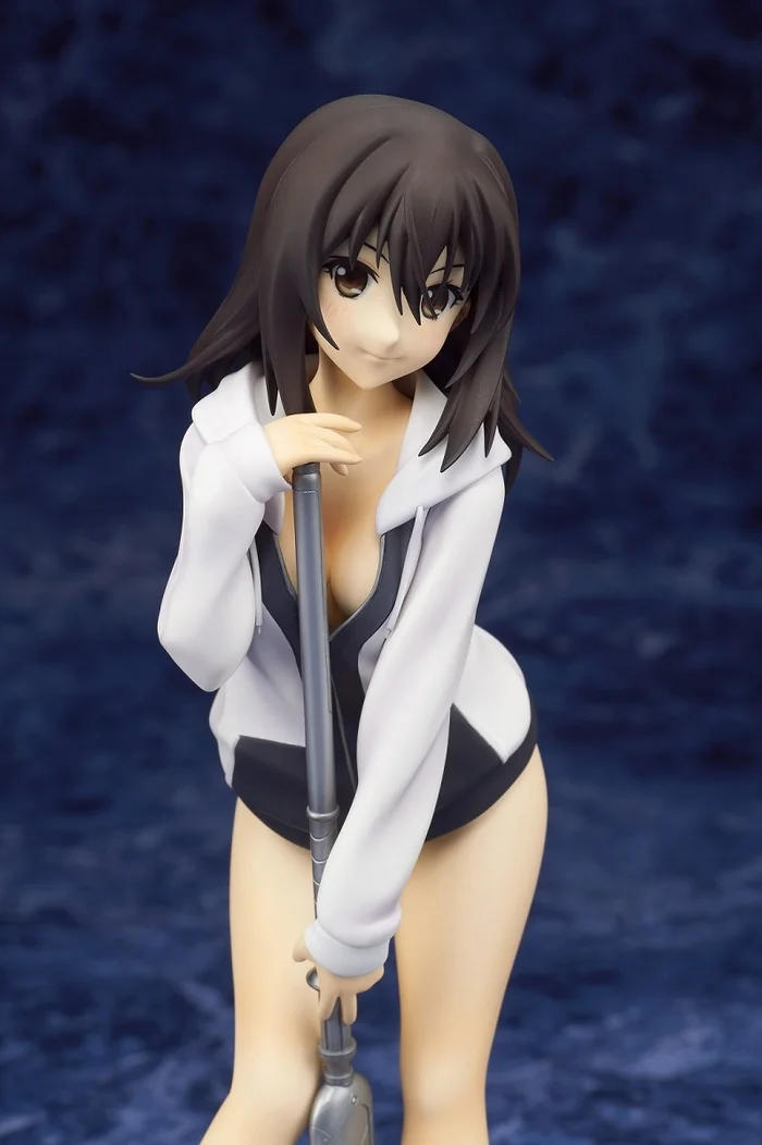 Strike The Blood - Yukina Himeragi 1/8 Scale Figure 1 Strike The Blood - Yukina Himeragi 1/8 Scale Figure