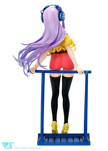 CharaGumin Arpeggio Of Blue Steel Iona 1/7 Scale Garage Kit 2 CharaGumin Arpeggio Of Blue Steel Iona 1/7 Scale Garage Kit - Image 2