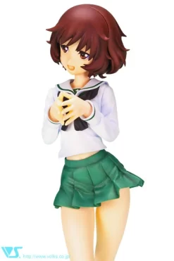 CharaGumin Yukari Akiyama 1/7th Scale Garage Kit -Bandai Store aeda7240e77c46ea8b0881b8b09da9d2.jpg