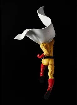 Sentinel One-Punch Man Saitama 1/6 Scale Figure -Bandai Store b25b181395fe46e7825858e0c4476d1c.jpg